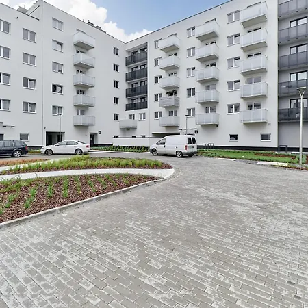 Modern Grabiszyn By Renters Daire Wroclaw