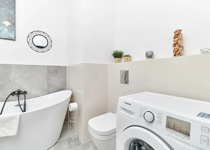 Modern Grabiszyn By Renters * Breslavia